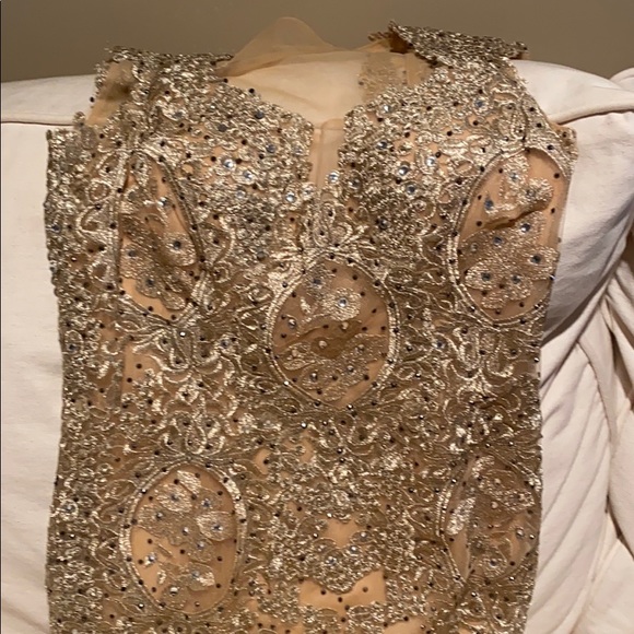 Clarrise evening gown - Picture 1 of 5